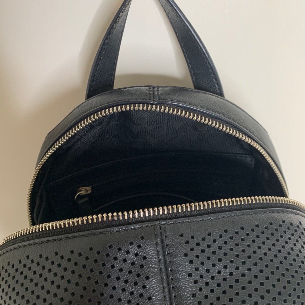 MICHAEL KORS Leather Backpack - Picture 4 of 4